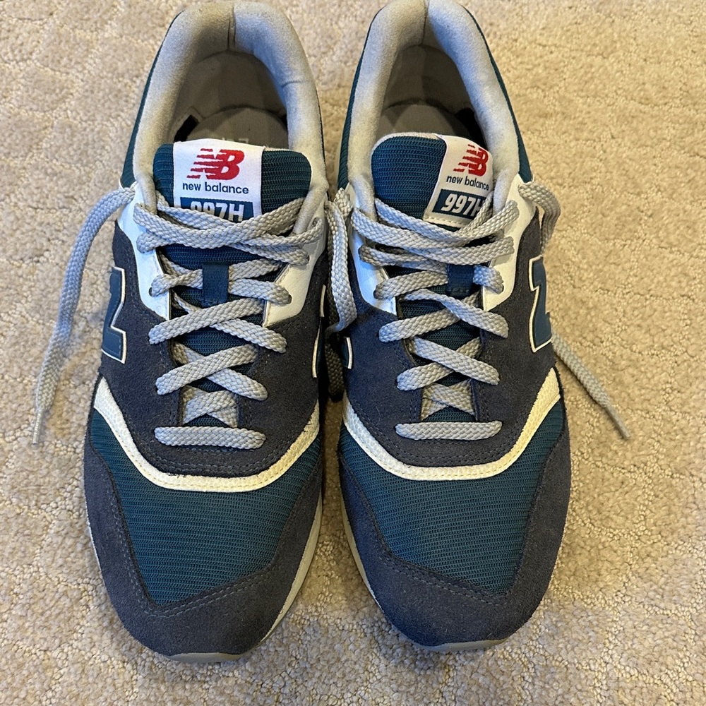 New Balance Men's 997H Sneakers Perfect